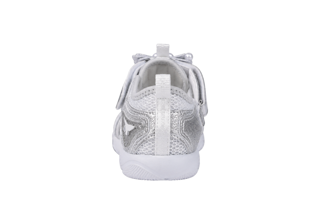 Silver Flutter